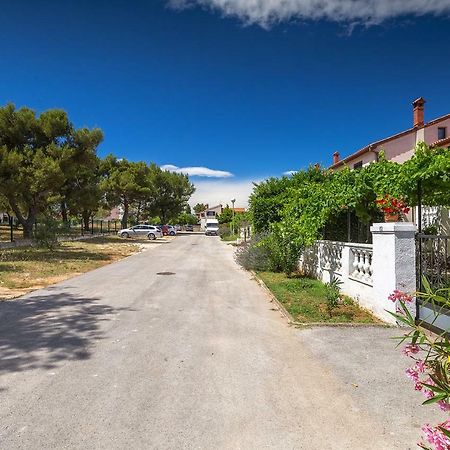 Apartman D&D, Dvorine 63 Banjole Dış mekan fotoğraf