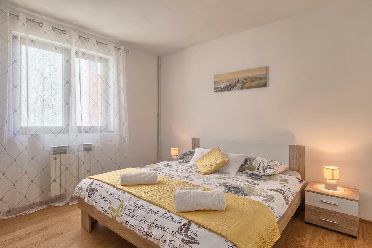 Apartman D&D, Dvorine 63 Banjole Dış mekan fotoğraf