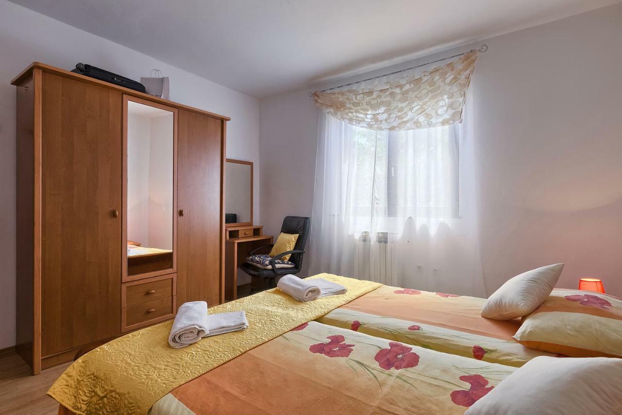 Apartman D&D, Dvorine 63 Banjole Dış mekan fotoğraf