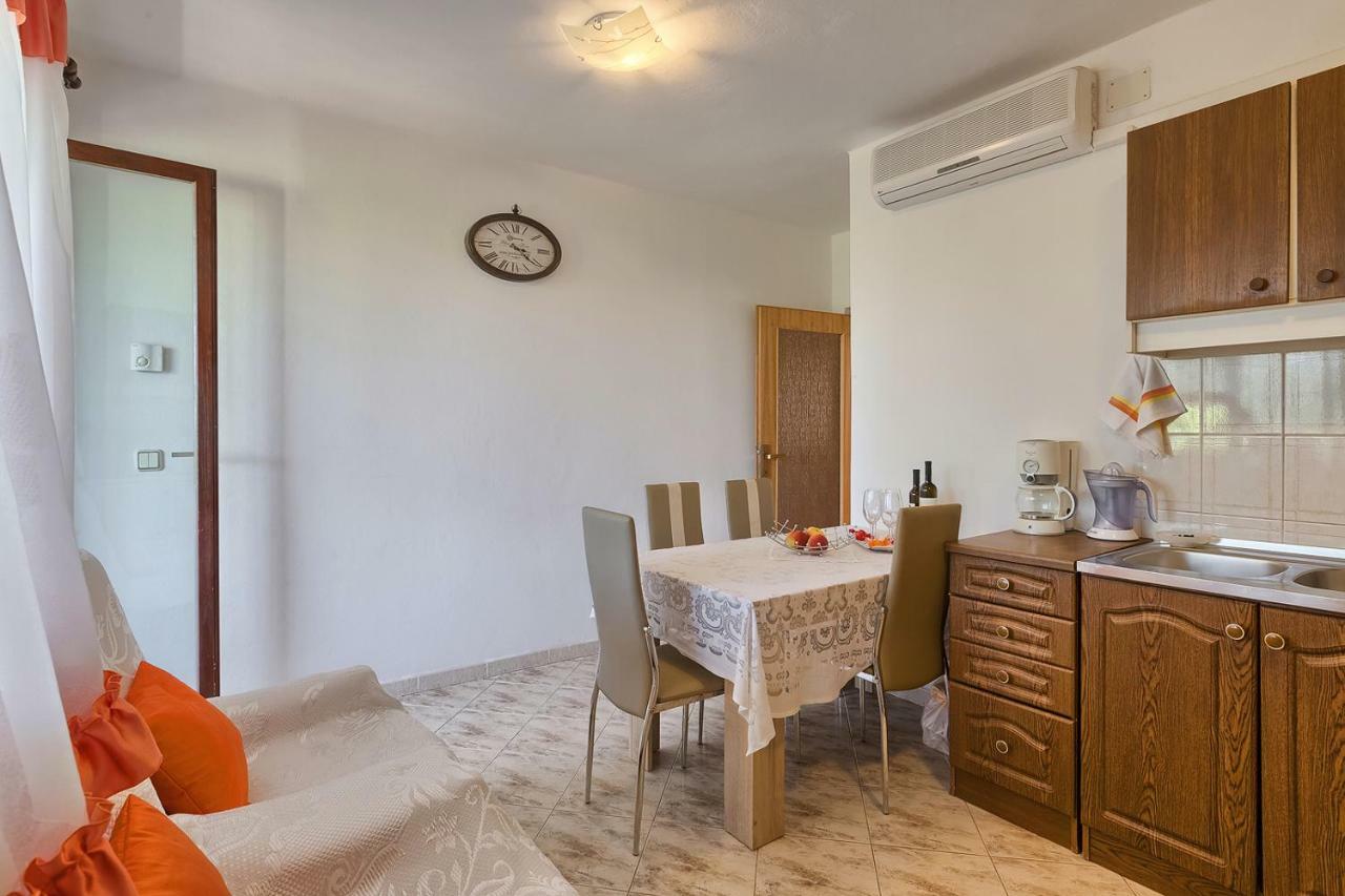 Apartman D&D, Dvorine 63 Banjole Dış mekan fotoğraf