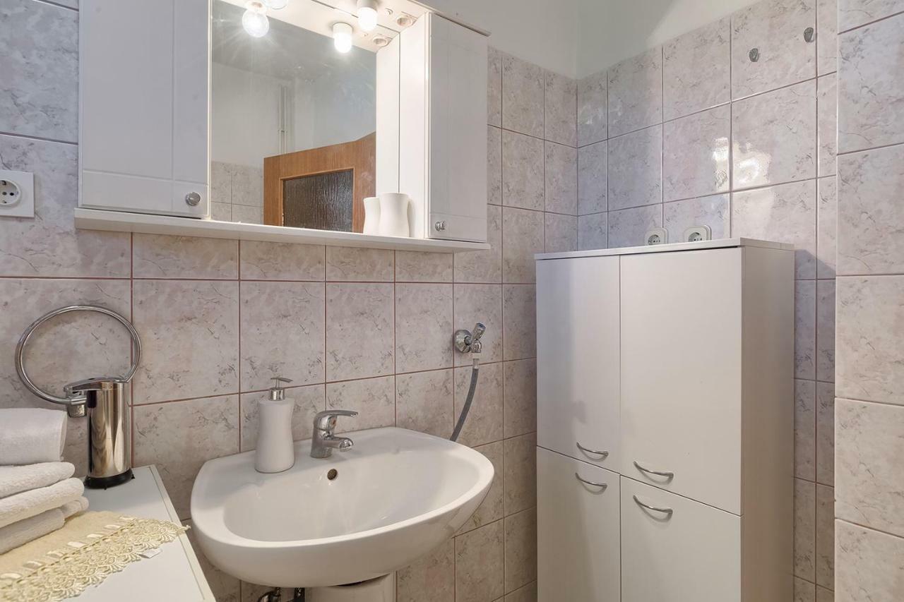 Apartman D&D, Dvorine 63 Banjole Dış mekan fotoğraf