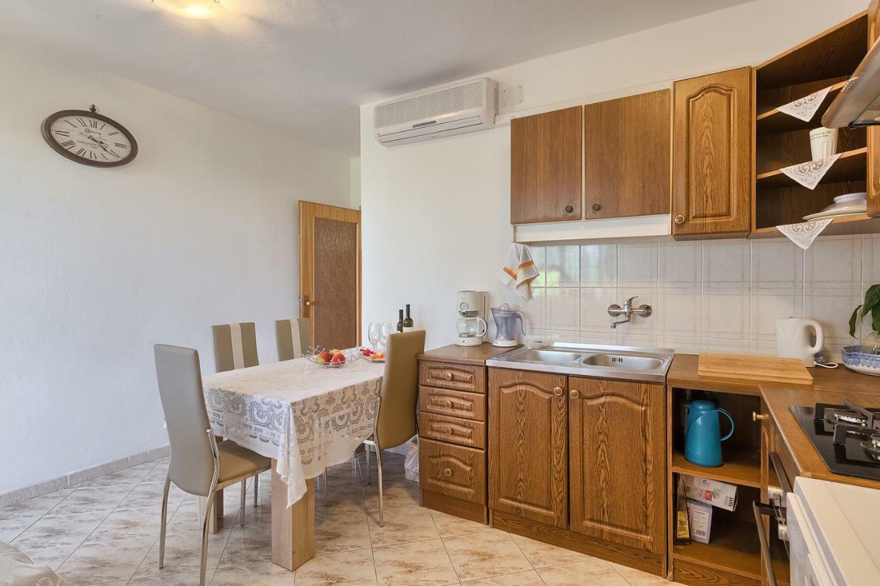 Apartman D&D, Dvorine 63 Banjole Dış mekan fotoğraf