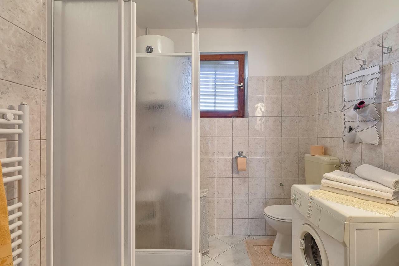 Apartman D&D, Dvorine 63 Banjole Dış mekan fotoğraf